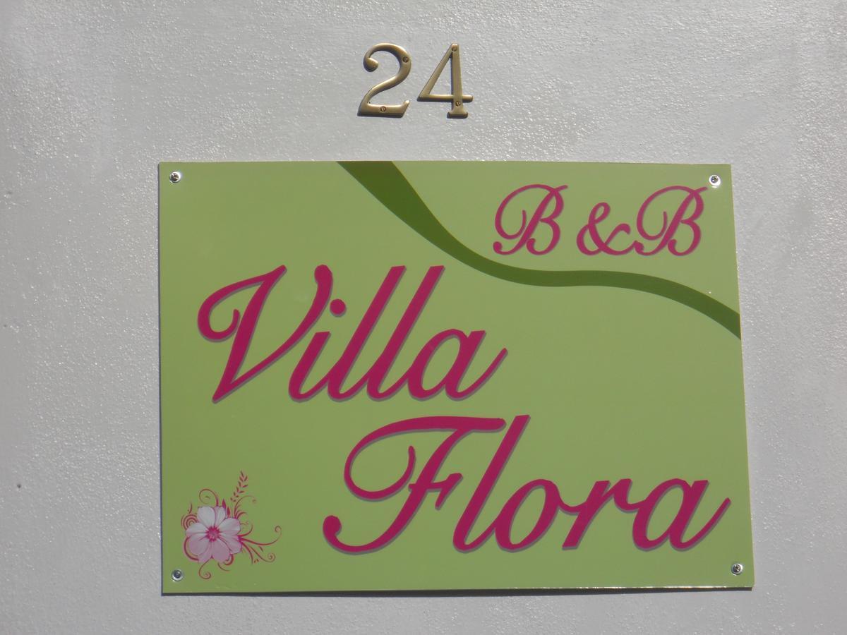 B&B Villa Flora Peschiera del Garda Buitenkant foto